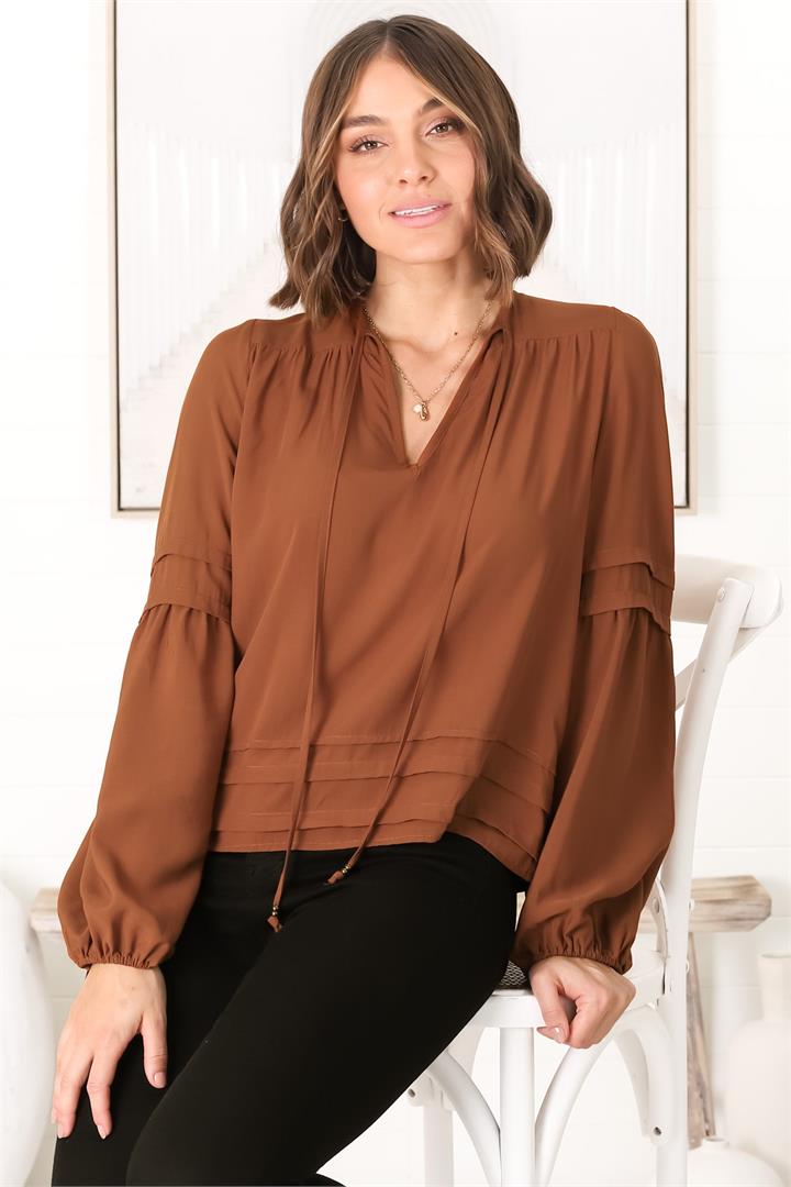 Albany Top - Pleating Details Pull Over Top with Long Balloon Sleeves in Tan