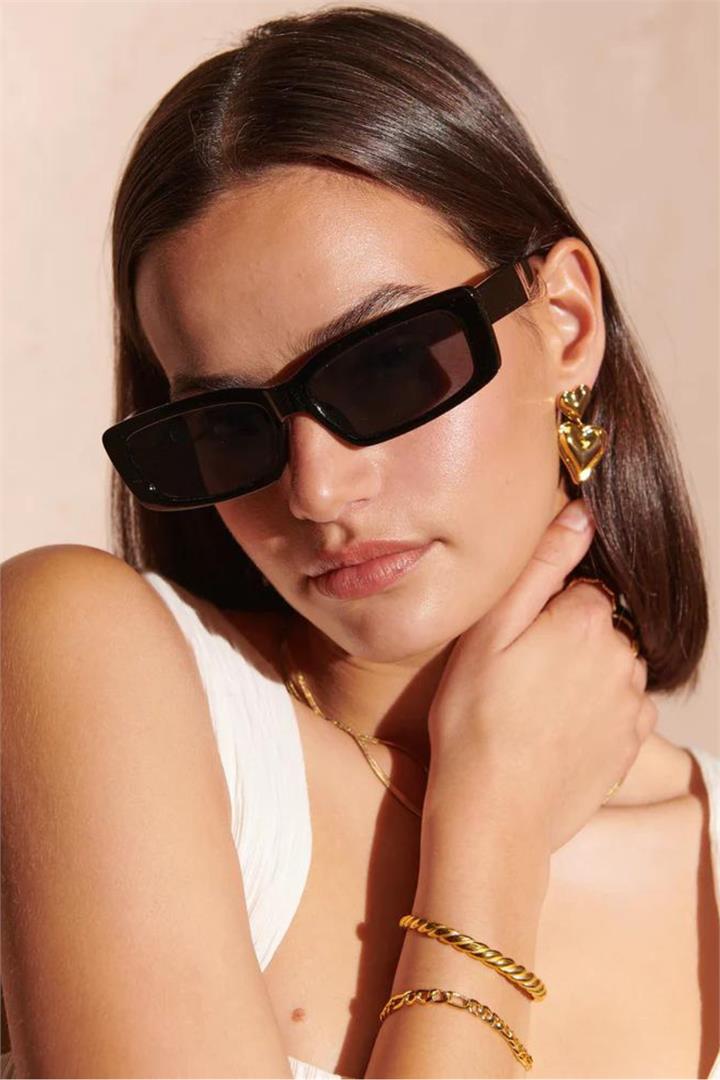 Andie Rectangular Sunglasses - Black