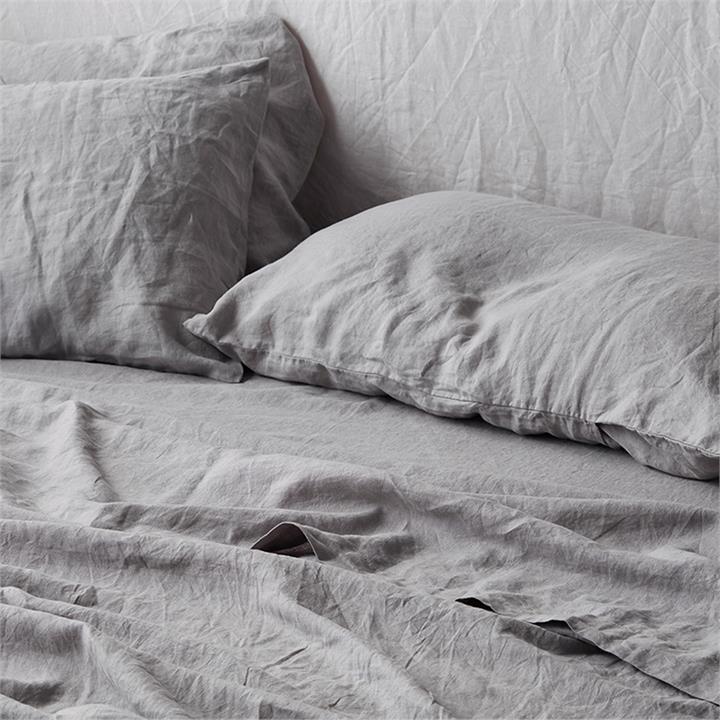 French linen flat sheet in Soft Grey I Love Linen