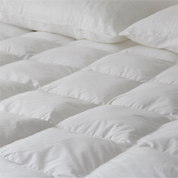 QUEEN 1200 GSM Hotel Cloud Collection 5 star hotel mattress topper I Love Linen