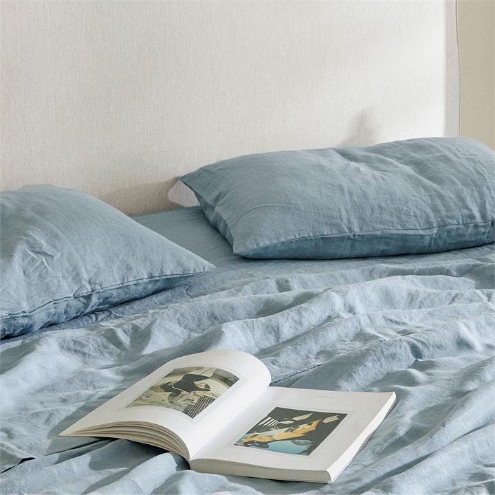 100% pure French linen Sheet Set in Marine Blue I Love Linen